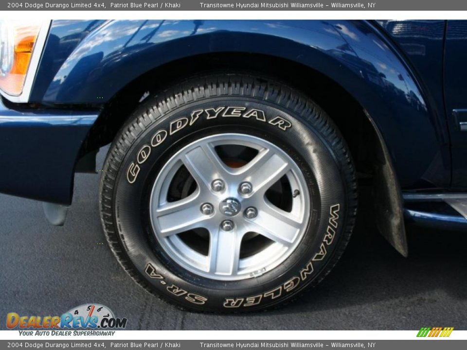 2004 Dodge Durango Limited 4x4 Patriot Blue Pearl / Khaki Photo #26