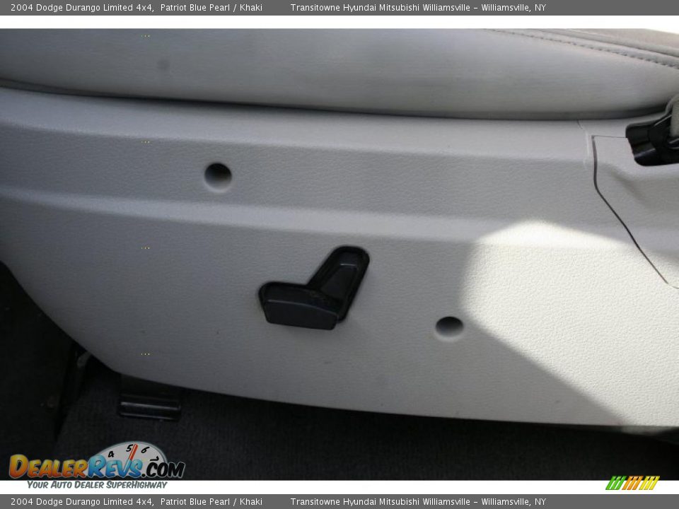 2004 Dodge Durango Limited 4x4 Patriot Blue Pearl / Khaki Photo #28