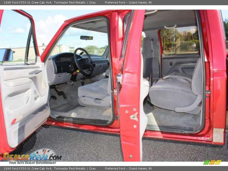 1996 Ford F350 XL Crew Cab 4x4 Torreador Red Metallic / Grey Photo #7