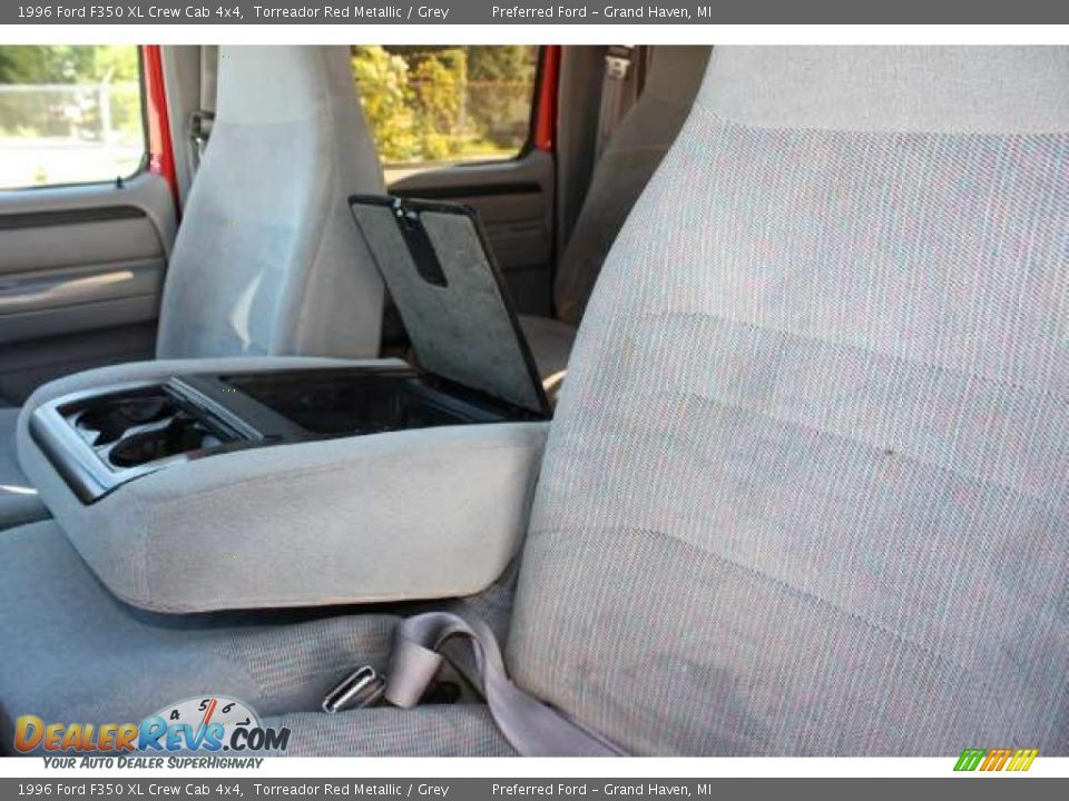 1996 Ford F350 XL Crew Cab 4x4 Torreador Red Metallic / Grey Photo #17