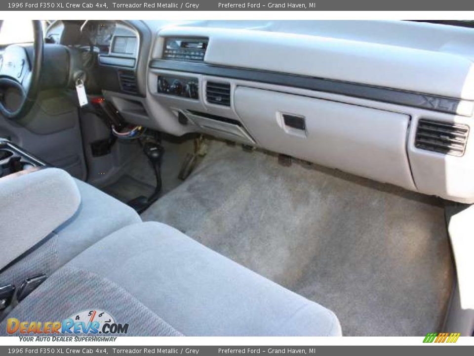 1996 Ford F350 XL Crew Cab 4x4 Torreador Red Metallic / Grey Photo #21