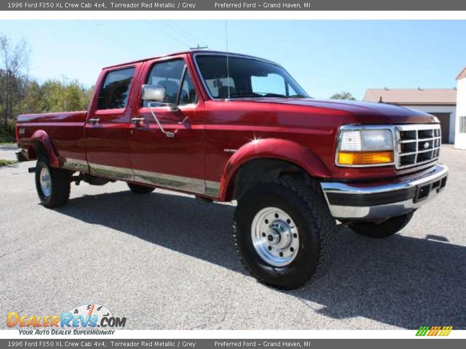 1996 Ford F350 XL Crew Cab 4x4 Torreador Red Metallic / Grey Photo #27