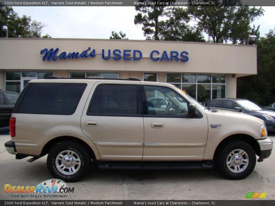 2000 Ford Expedition XLT Harvest Gold Metallic / Medium Parchment Photo #1