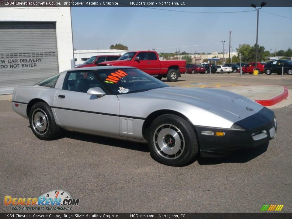 1984 Chevrolet Corvette Coupe Bright Silver Metallic / Graphite Photo #3