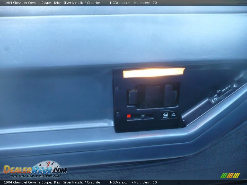 1984 Chevrolet Corvette Coupe Bright Silver Metallic / Graphite Photo #7