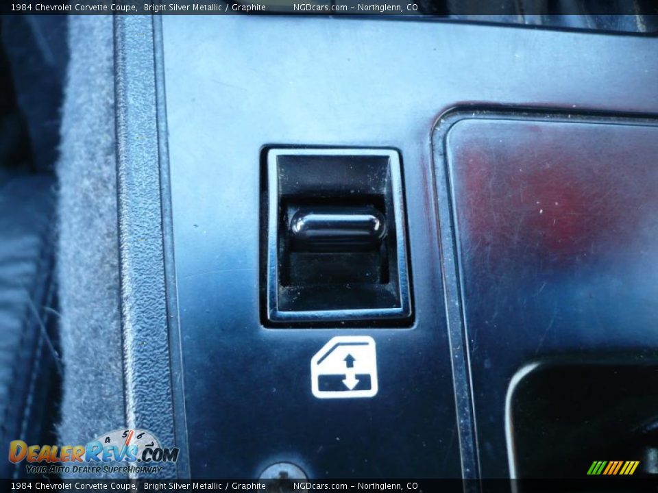 1984 Chevrolet Corvette Coupe Bright Silver Metallic / Graphite Photo #19