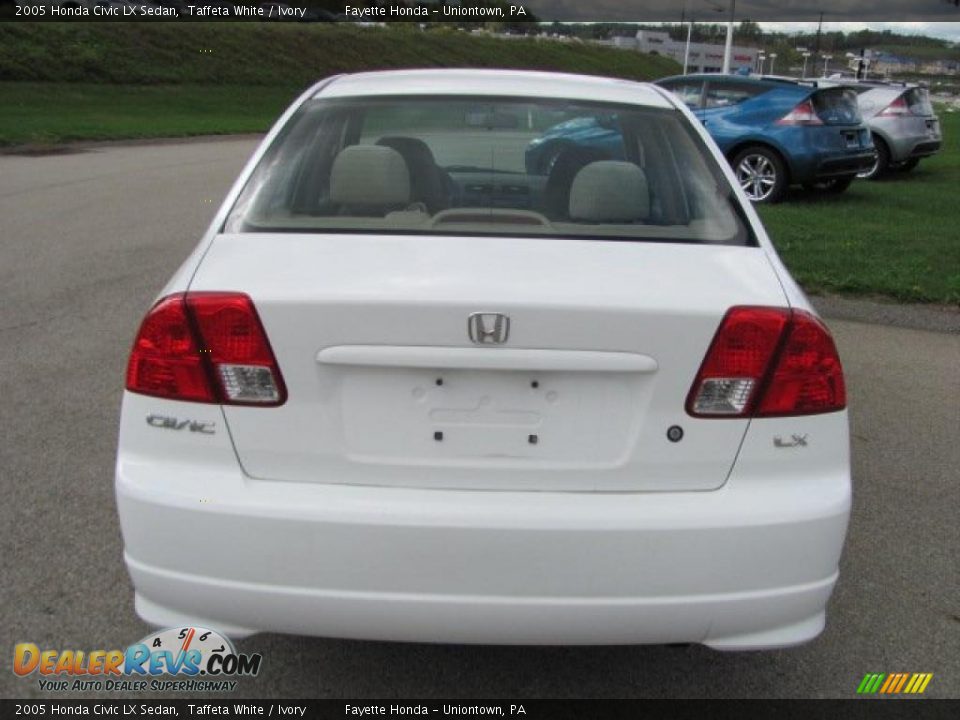 2005 Honda Civic LX Sedan Taffeta White / Ivory Photo #3