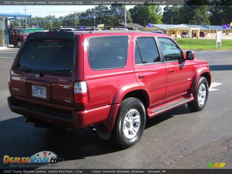 2002 Toyota 4Runner Limited Sunfire Red Pearl / Gray Photo #5
