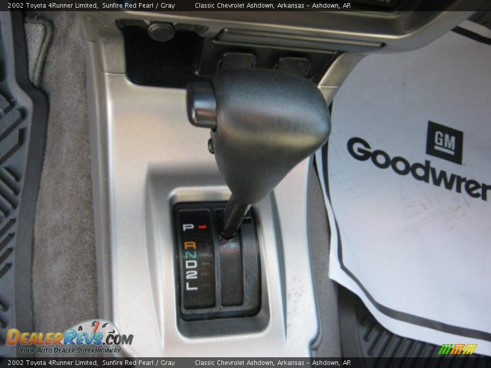 2002 Toyota 4Runner Limited Sunfire Red Pearl / Gray Photo #13