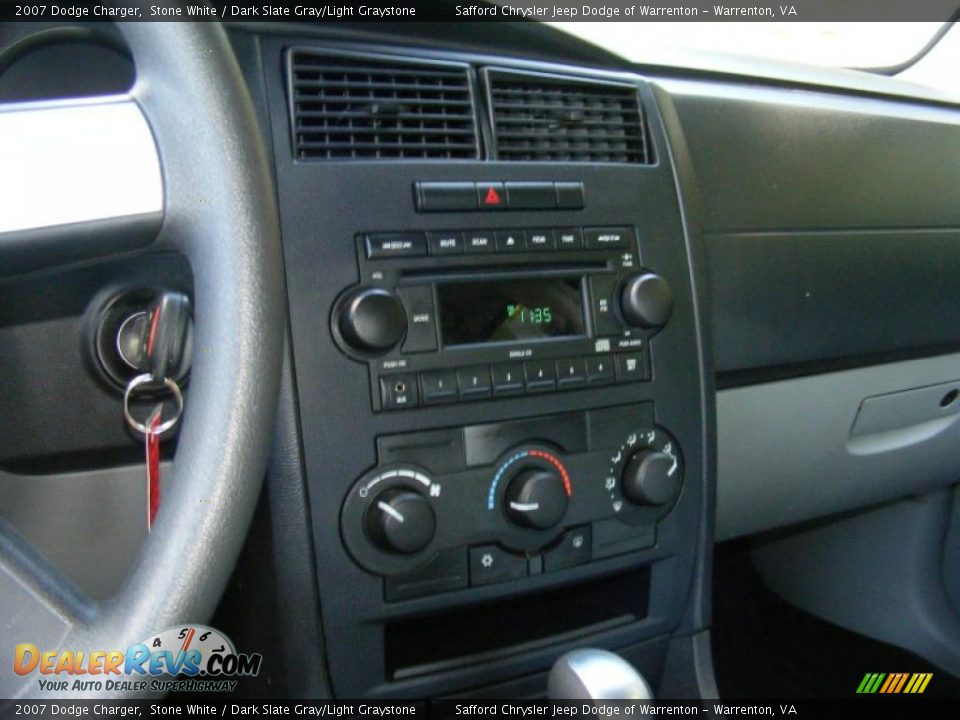 2007 Dodge Charger Stone White / Dark Slate Gray/Light Graystone Photo #13