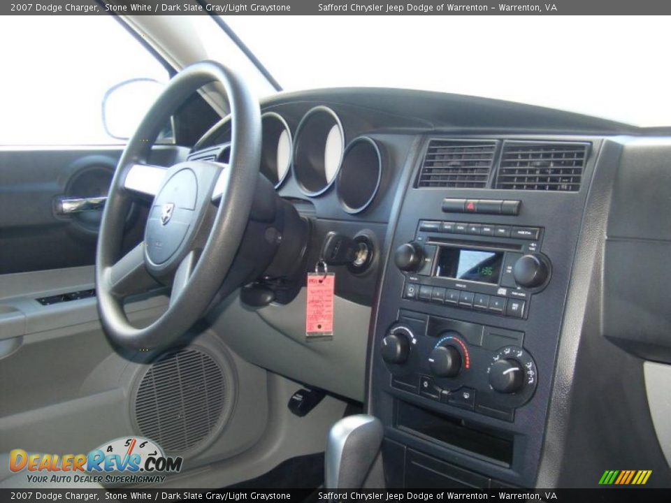 2007 Dodge Charger Stone White / Dark Slate Gray/Light Graystone Photo #24