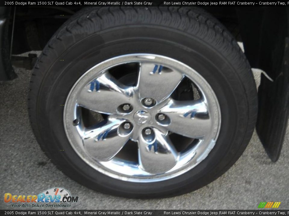 2005 Dodge Ram 1500 SLT Quad Cab 4x4 Mineral Gray Metallic / Dark Slate Gray Photo #14