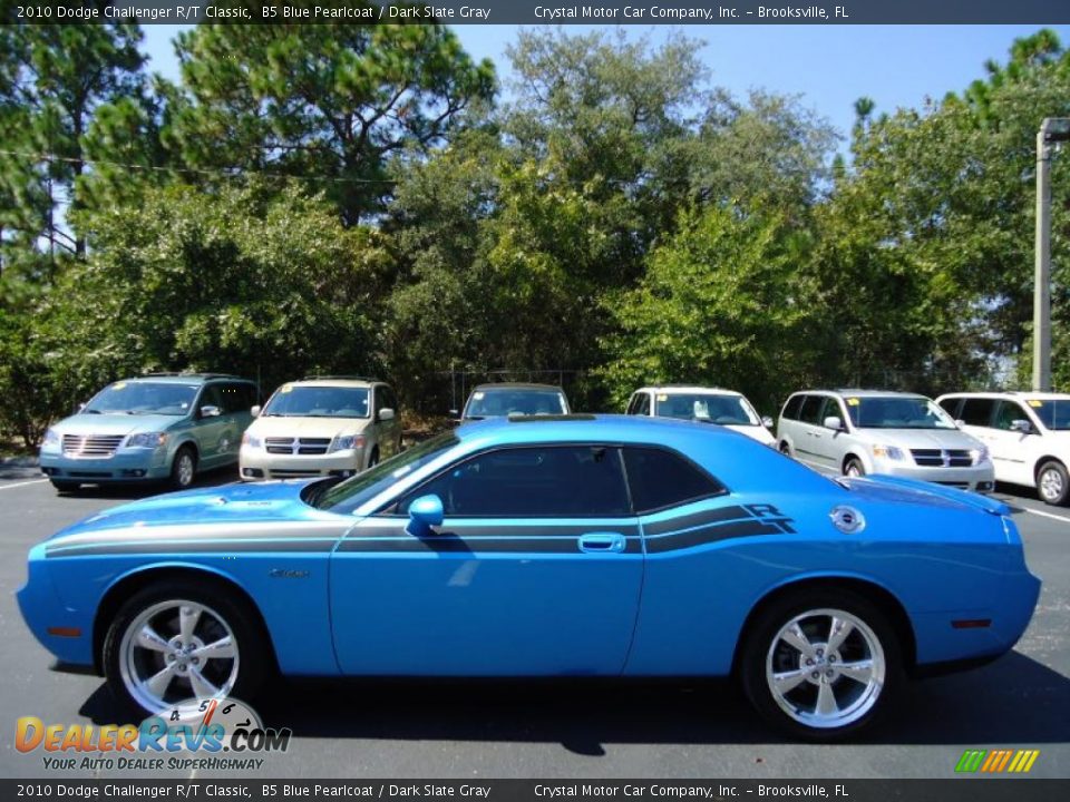 2010 Dodge Challenger R/T Classic B5 Blue Pearlcoat / Dark Slate Gray Photo #2