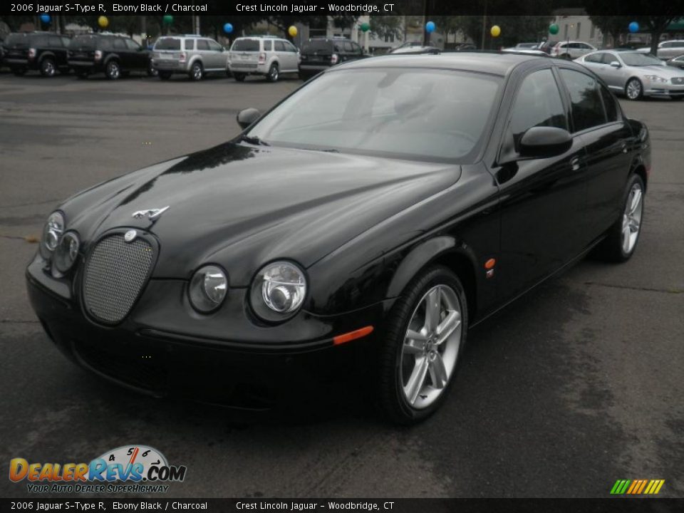 Front 3/4 View of 2006 Jaguar S-Type R Photo #1