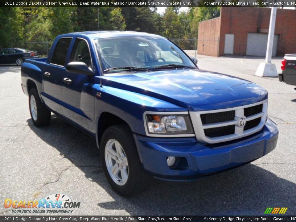 2011 Dodge Dakota Big Horn Crew Cab Deep Water Blue Metallic / Dark Slate Gray/Medium Slate Gray Photo #5