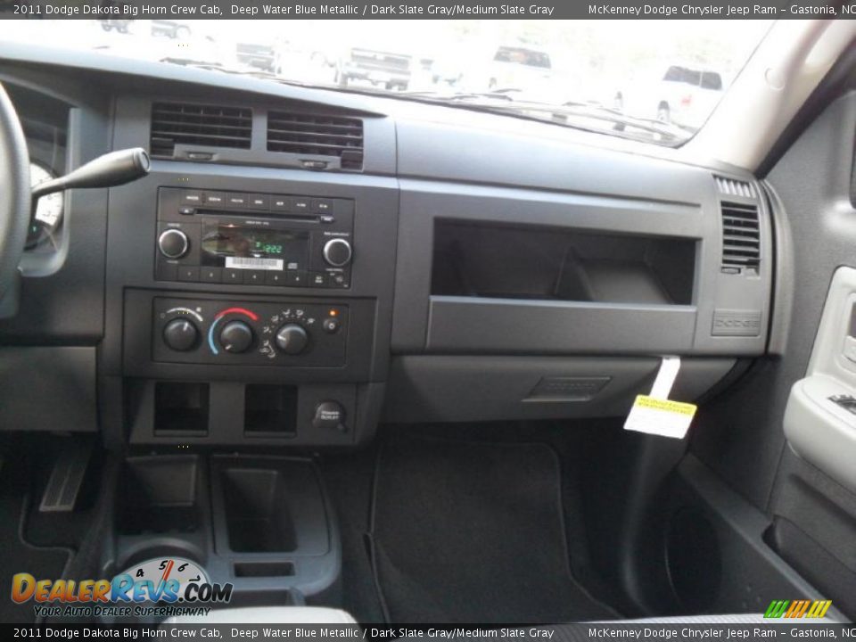 2011 Dodge Dakota Big Horn Crew Cab Deep Water Blue Metallic / Dark Slate Gray/Medium Slate Gray Photo #15