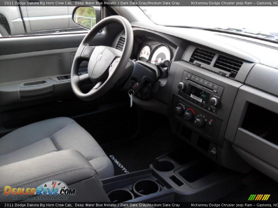 2011 Dodge Dakota Big Horn Crew Cab Deep Water Blue Metallic / Dark Slate Gray/Medium Slate Gray Photo #19