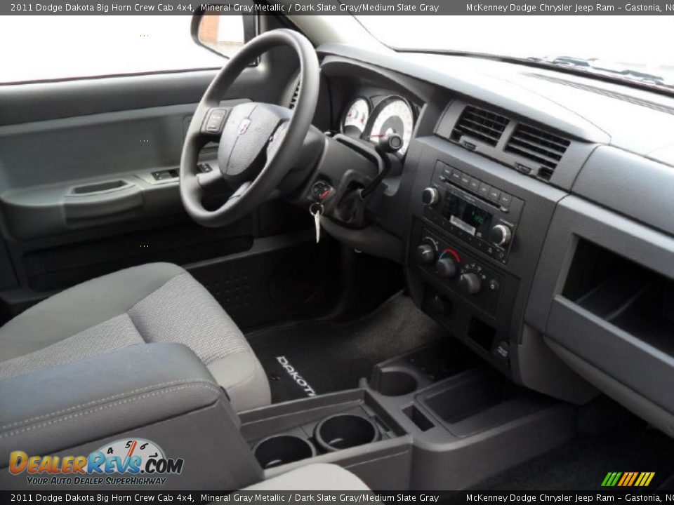 2011 Dodge Dakota Big Horn Crew Cab 4x4 Mineral Gray Metallic / Dark Slate Gray/Medium Slate Gray Photo #20