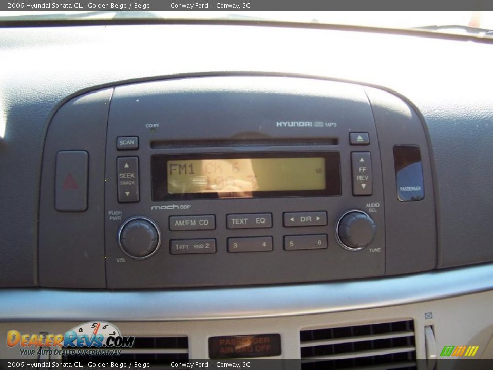 2006 Hyundai Sonata GL Golden Beige / Beige Photo #23
