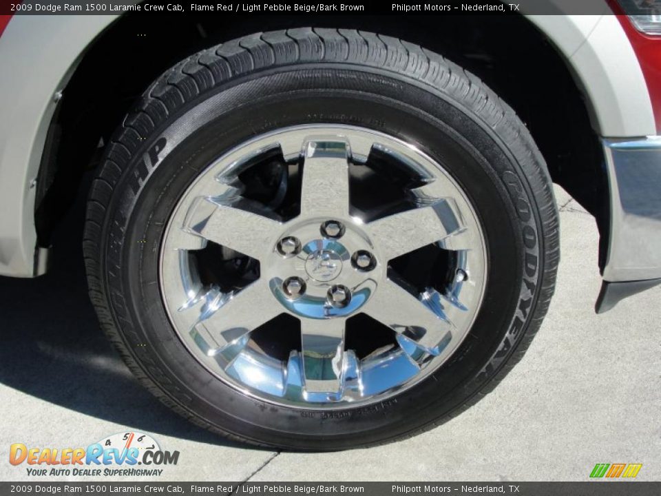2009 Dodge Ram 1500 Laramie Crew Cab Flame Red / Light Pebble Beige/Bark Brown Photo #16