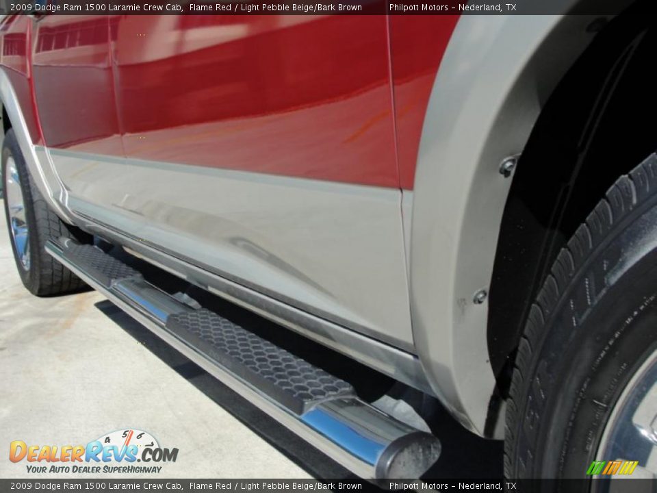 2009 Dodge Ram 1500 Laramie Crew Cab Flame Red / Light Pebble Beige/Bark Brown Photo #20