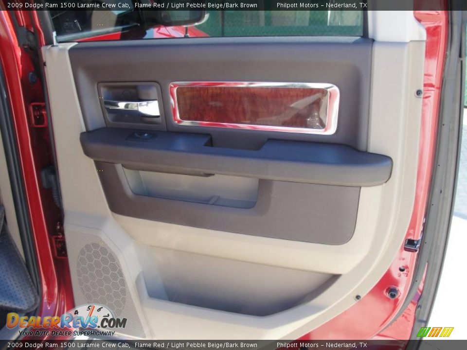 2009 Dodge Ram 1500 Laramie Crew Cab Flame Red / Light Pebble Beige/Bark Brown Photo #30