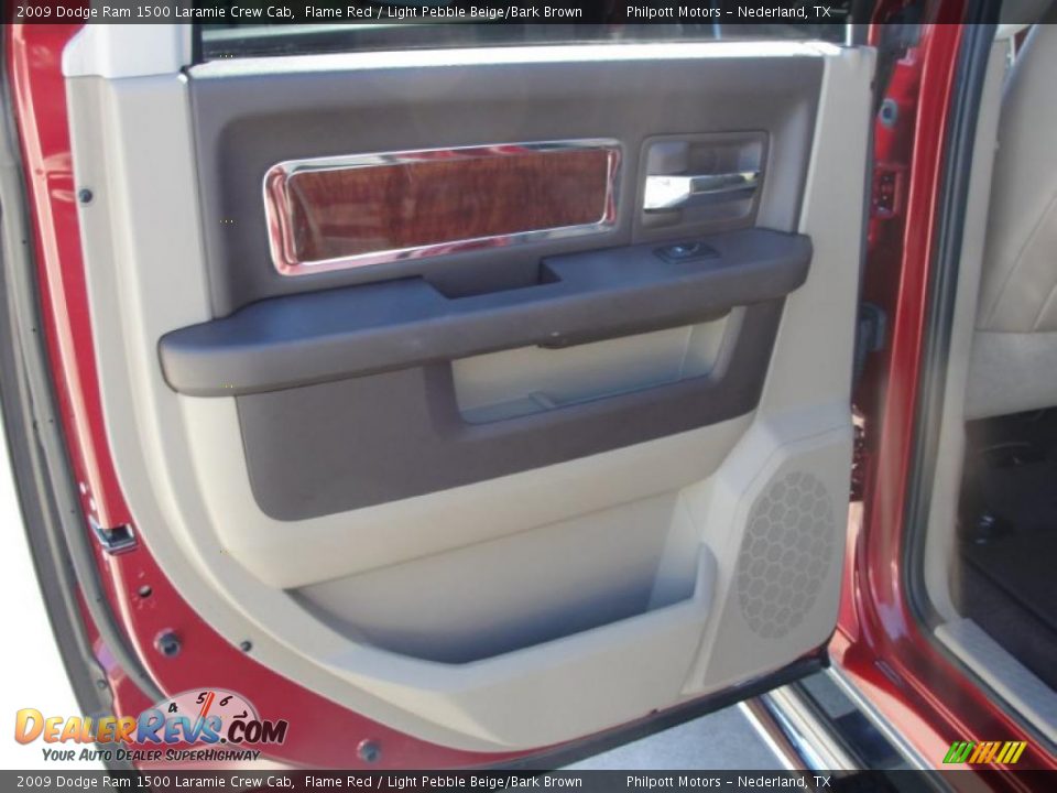 2009 Dodge Ram 1500 Laramie Crew Cab Flame Red / Light Pebble Beige/Bark Brown Photo #32
