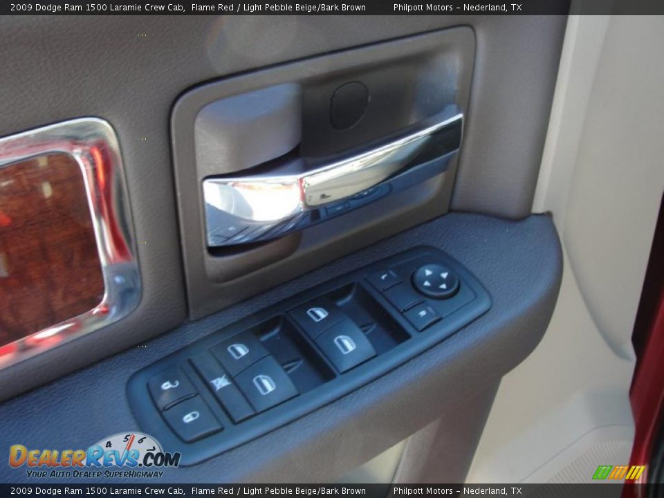 2009 Dodge Ram 1500 Laramie Crew Cab Flame Red / Light Pebble Beige/Bark Brown Photo #35