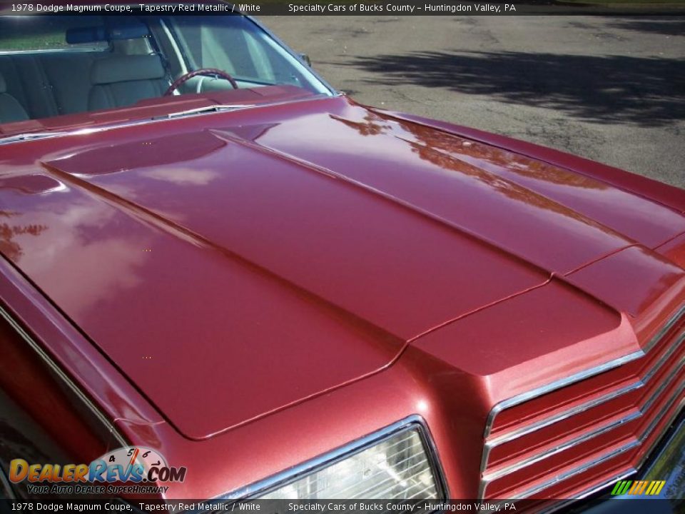 1978 Dodge Magnum Coupe Tapestry Red Metallic / White Photo #11