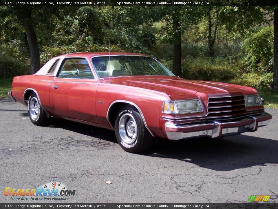 Front 3/4 View of 1978 Dodge Magnum Coupe Photo #14