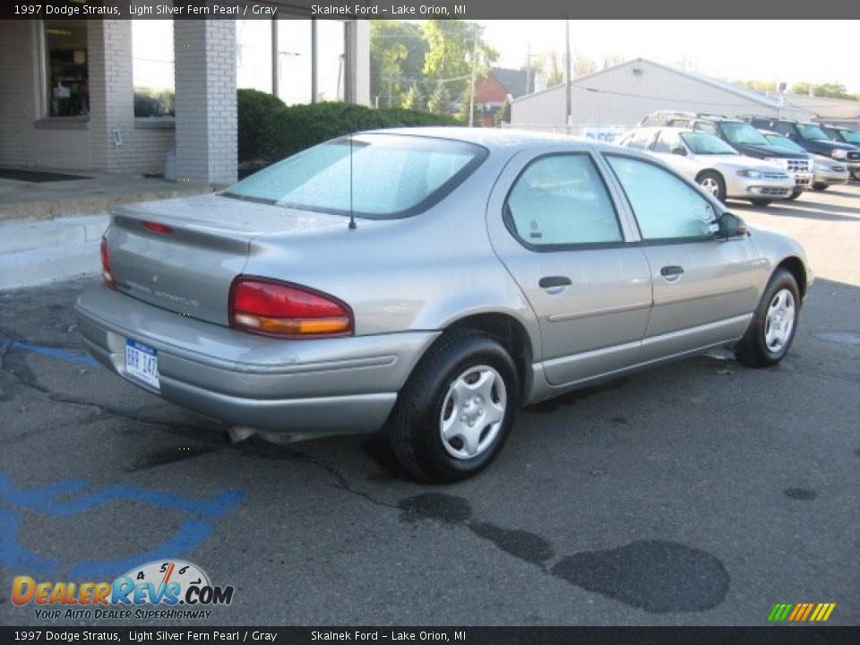 1997 Dodge Stratus Light Silver Fern Pearl / Gray Photo #6