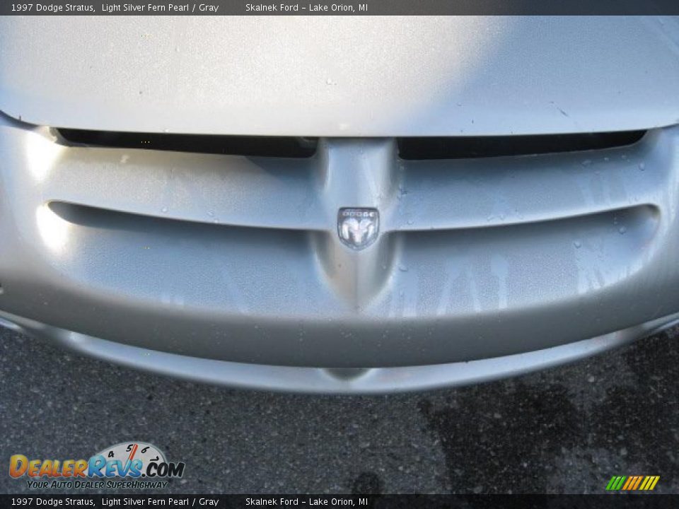 1997 Dodge Stratus Light Silver Fern Pearl / Gray Photo #13