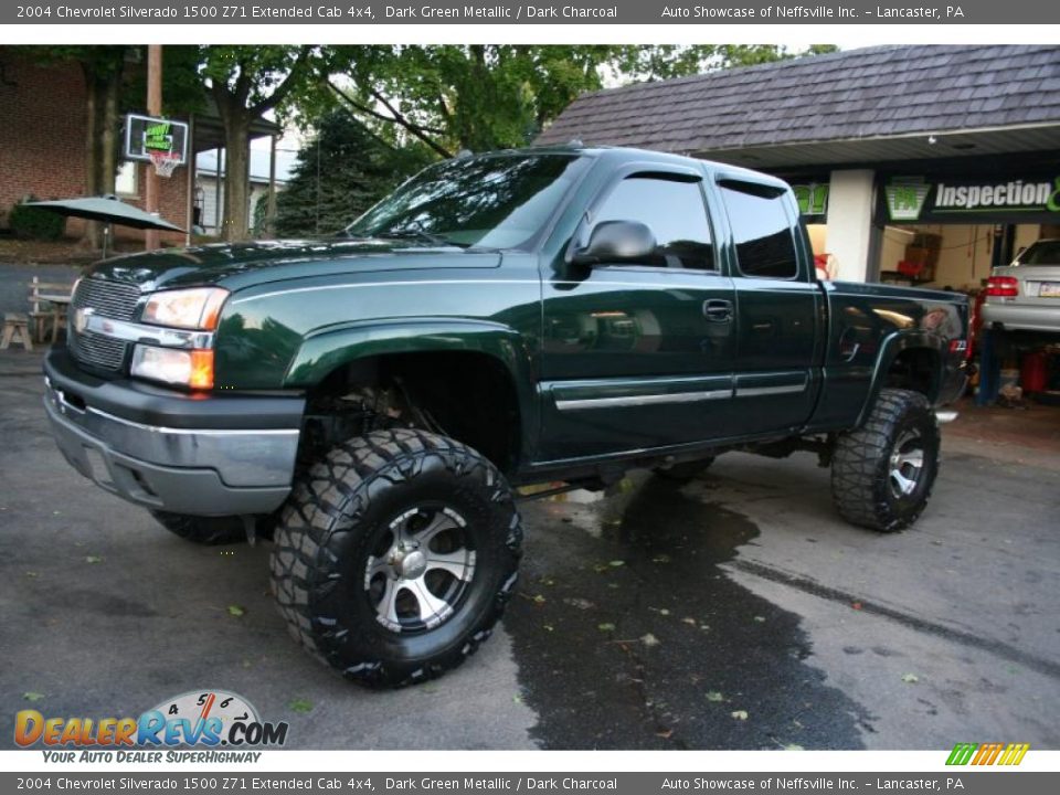 2004 Chevrolet Silverado 1500 Z71 Extended Cab 4x4 Dark Green Metallic / Dark Charcoal Photo #1