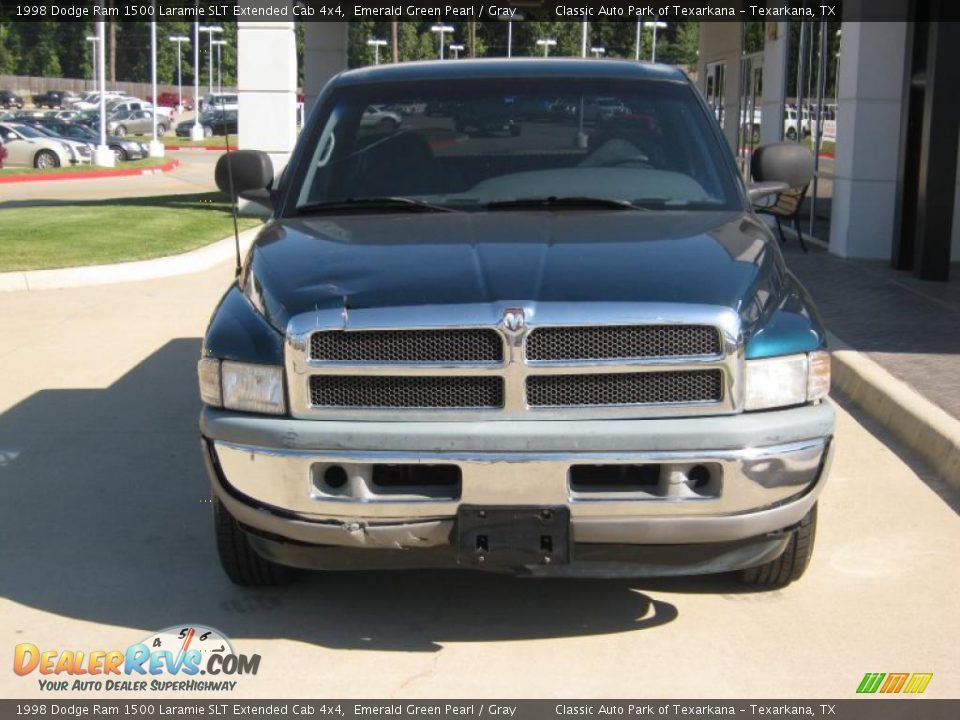 1998 Dodge Ram 1500 Laramie SLT Extended Cab 4x4 Emerald Green Pearl / Gray Photo #8