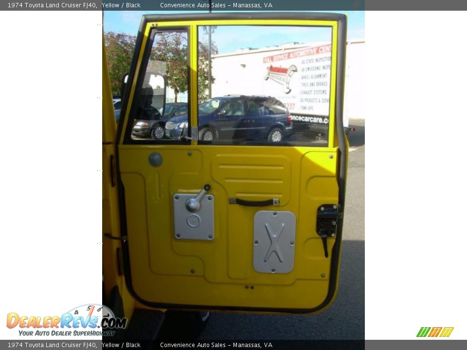 1974 Toyota Land Cruiser FJ40 Yellow / Black Photo #13