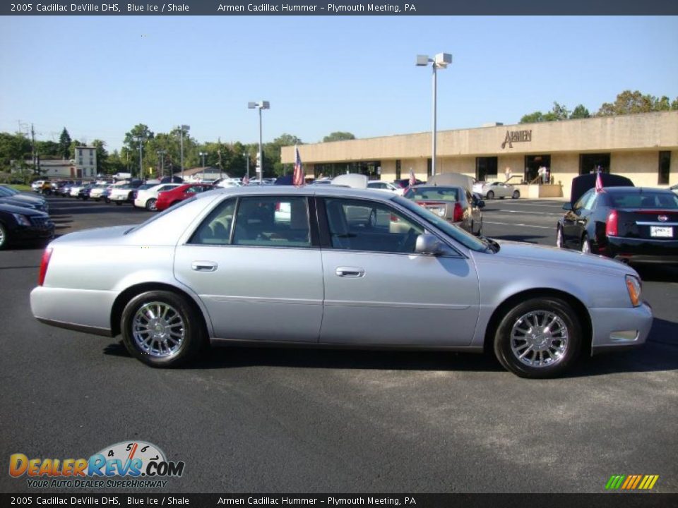 2005 Cadillac DeVille DHS Blue Ice / Shale Photo #7