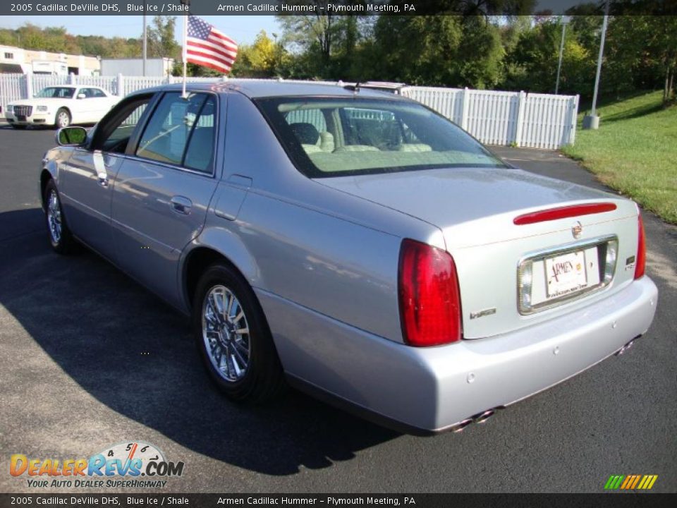 2005 Cadillac DeVille DHS Blue Ice / Shale Photo #10