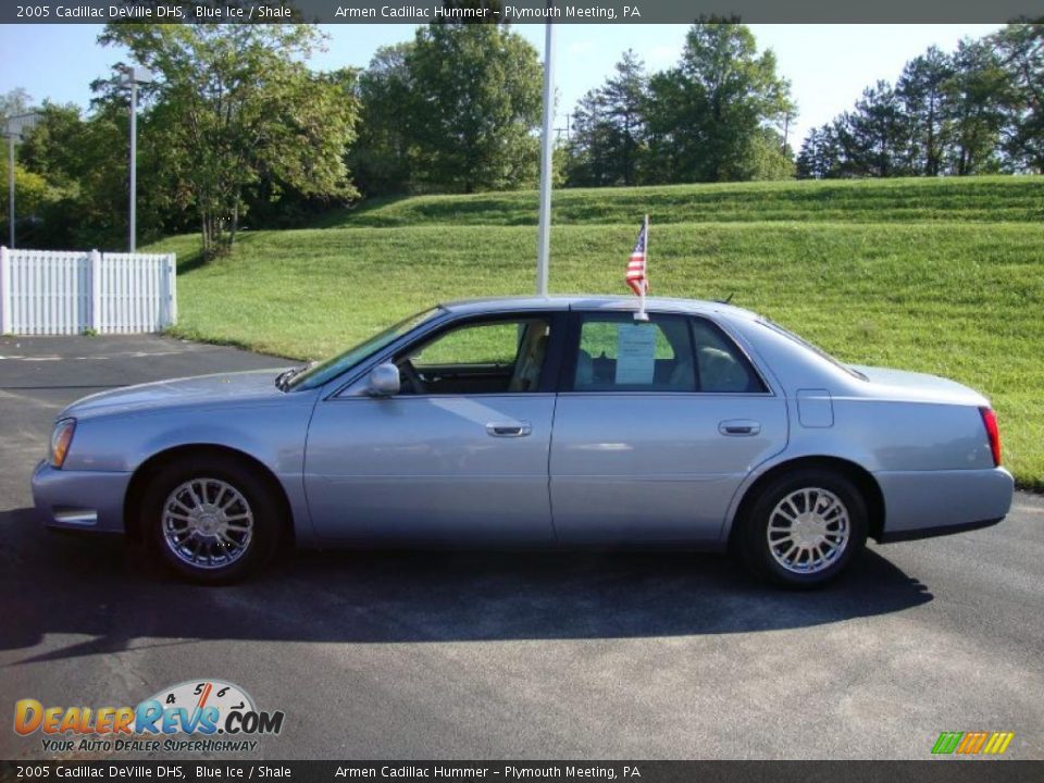 2005 Cadillac DeVille DHS Blue Ice / Shale Photo #11