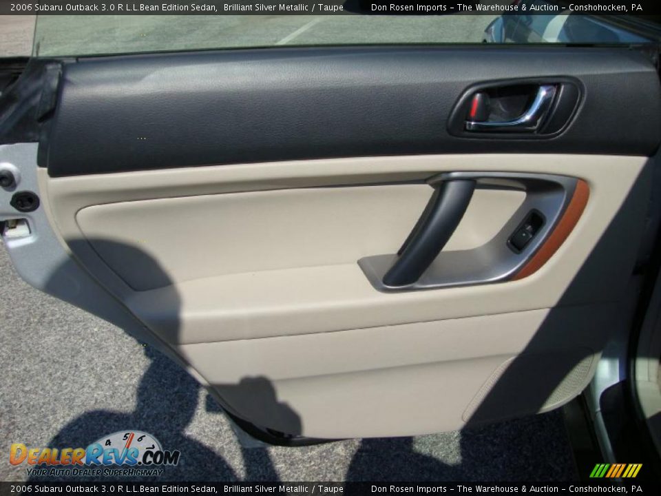 2006 Subaru Outback 3.0 R L.L.Bean Edition Sedan Brilliant Silver Metallic / Taupe Photo #25