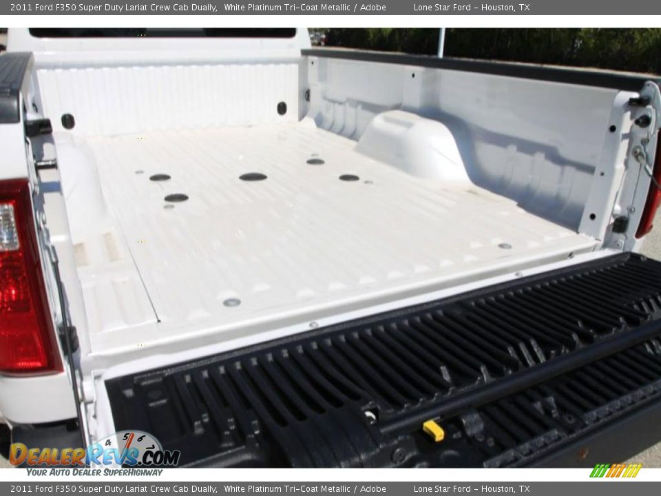 2011 Ford F350 Super Duty Lariat Crew Cab Dually White Platinum Tri-Coat Metallic / Adobe Photo #12