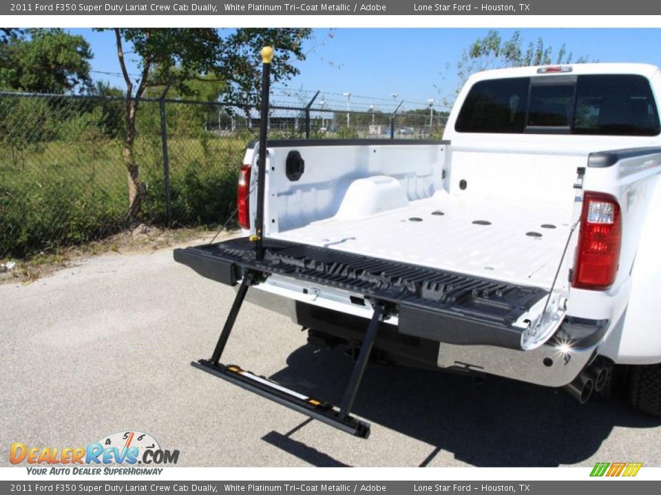 2011 Ford F350 Super Duty Lariat Crew Cab Dually White Platinum Tri-Coat Metallic / Adobe Photo #13