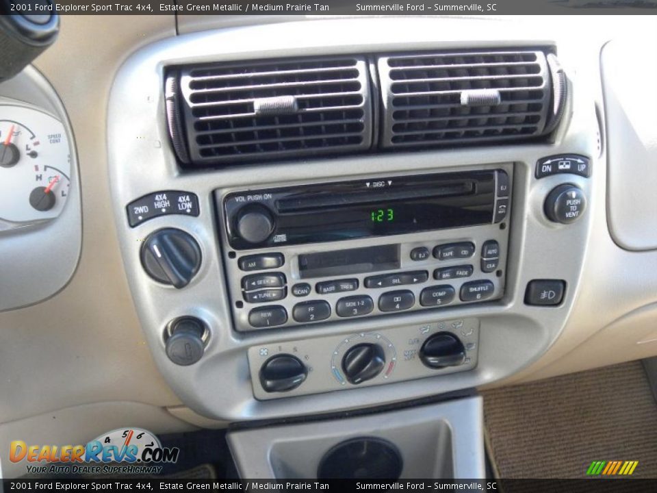 2001 Ford Explorer Sport Trac 4x4 Estate Green Metallic / Medium Prairie Tan Photo #23