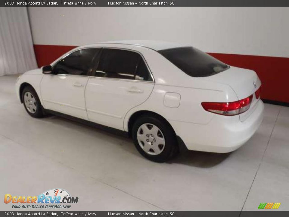 2003 Honda Accord LX Sedan Taffeta White / Ivory Photo #6
