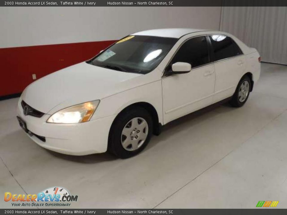 2003 Honda Accord LX Sedan Taffeta White / Ivory Photo #8