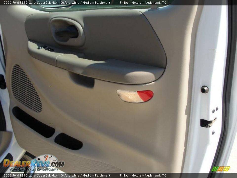 2001 Ford F150 Lariat SuperCab 4x4 Oxford White / Medium Parchment Photo #25