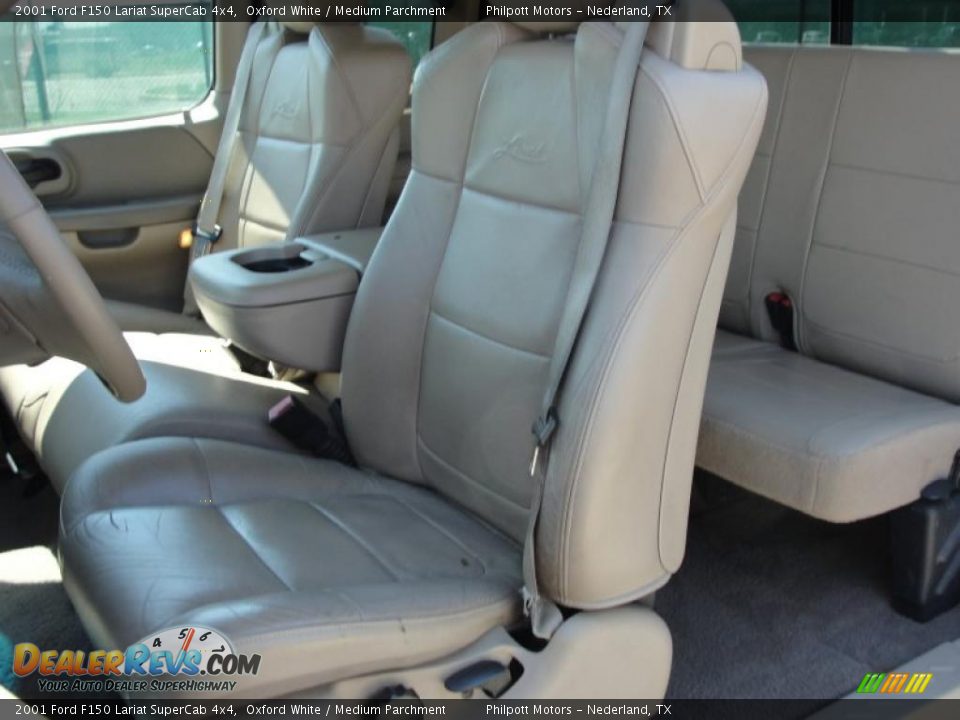 2001 Ford F150 Lariat SuperCab 4x4 Oxford White / Medium Parchment Photo #35