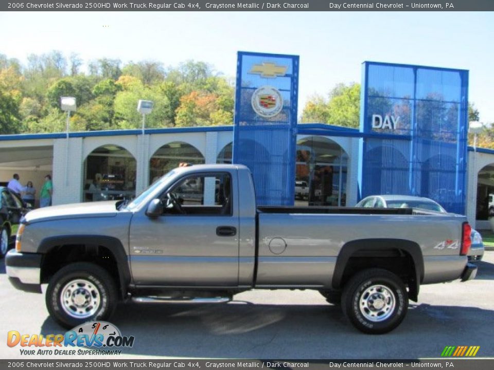 2006 Chevrolet Silverado 2500HD Work Truck Regular Cab 4x4 Graystone Metallic / Dark Charcoal Photo #2