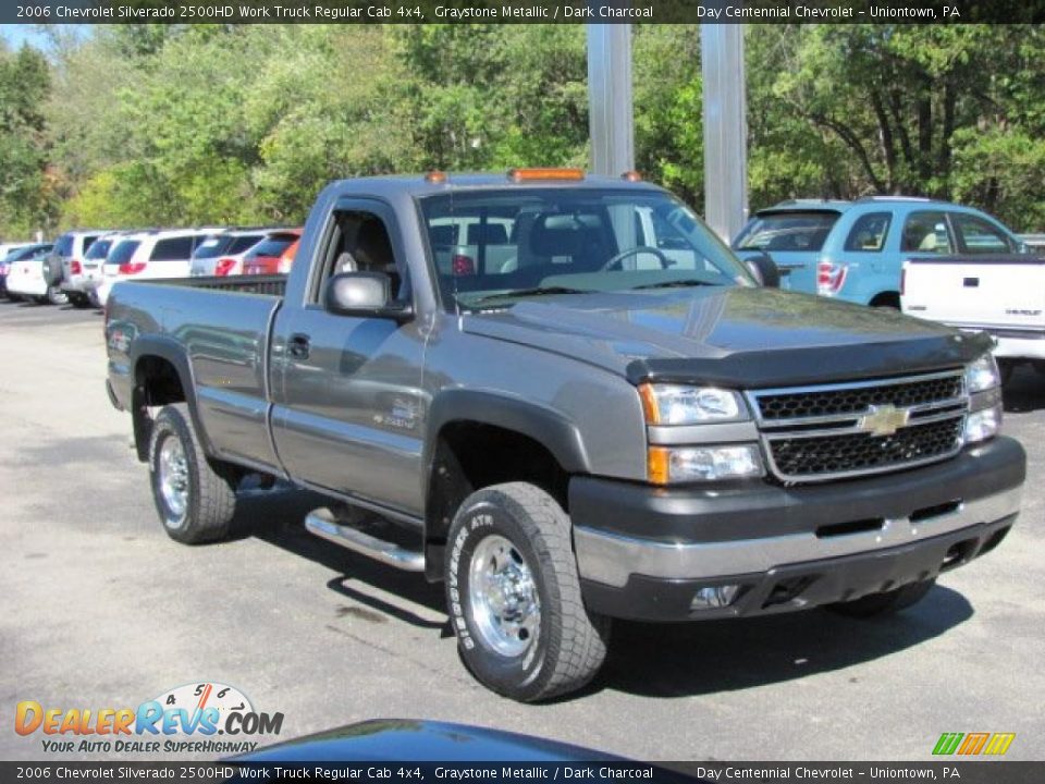 2006 Chevrolet Silverado 2500HD Work Truck Regular Cab 4x4 Graystone Metallic / Dark Charcoal Photo #3