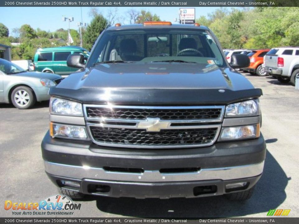2006 Chevrolet Silverado 2500HD Work Truck Regular Cab 4x4 Graystone Metallic / Dark Charcoal Photo #11