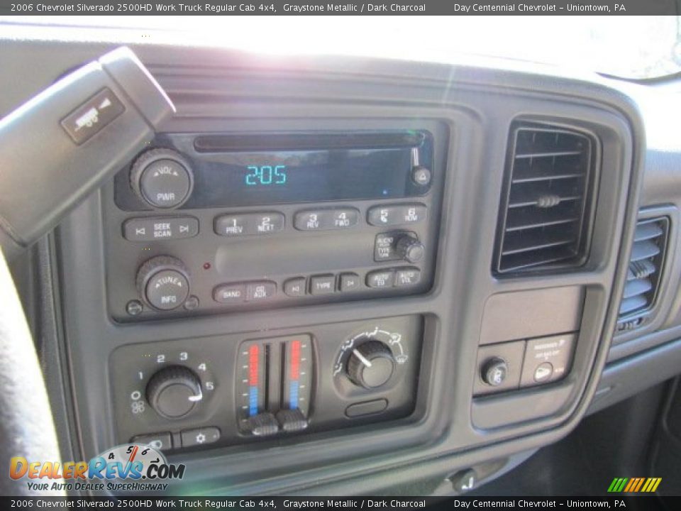 2006 Chevrolet Silverado 2500HD Work Truck Regular Cab 4x4 Graystone Metallic / Dark Charcoal Photo #14